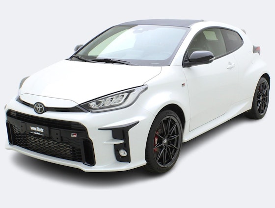 First vehicle image