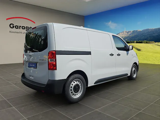 Toyota PROACE Van L1 1.5 D Active