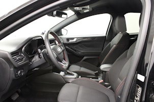 Vehicle image FORD Focus 1.0i EcoB Hybrid 155 ST-Line