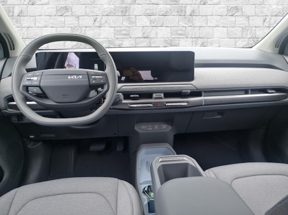 Vehicle image 5 Vehicle image 5