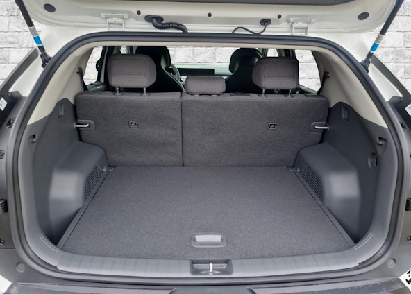 Vehicle image 8 Vehicle image 8