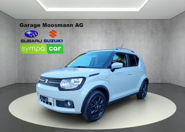 First vehicle image First vehicle image