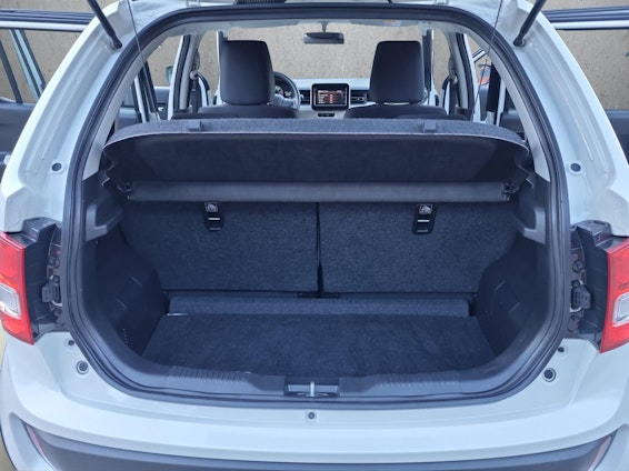 Vehicle image 15 Vehicle image 15