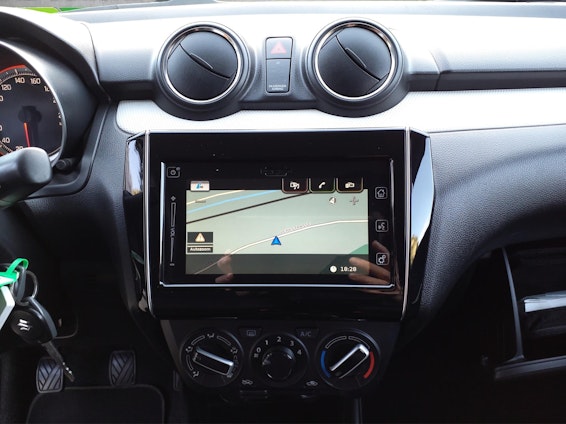 Vehicle image 11