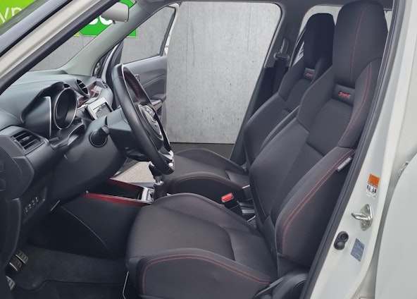 Vehicle image 13 Vehicle image 13