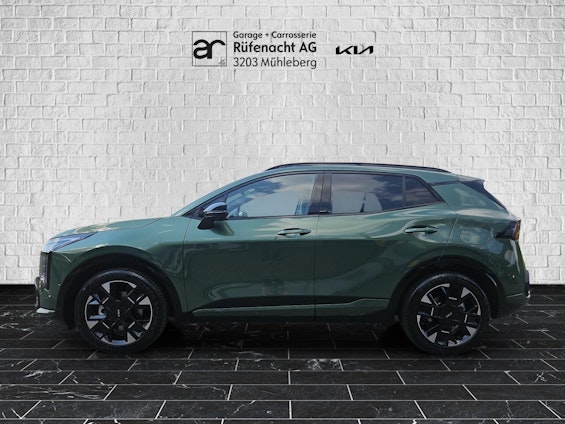 Vehicle image 4 Vehicle image 4