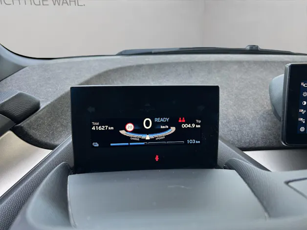 BMW i3s 120