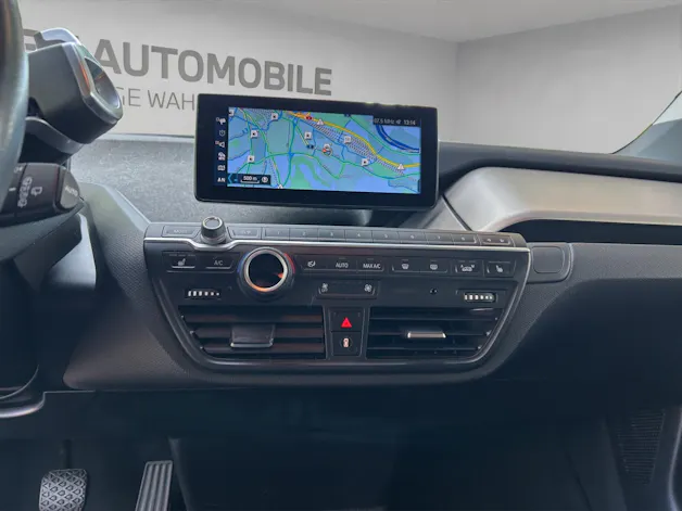 BMW i3s 120