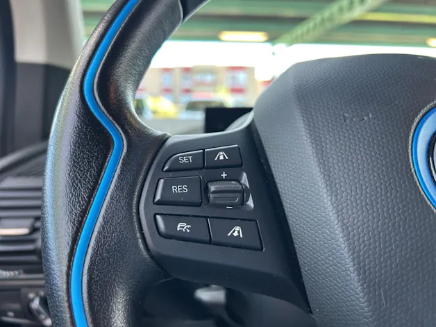 BMW i3s 120