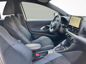 Fahrzeugbild TOYOTA Yaris 1.5 VVT-i HSD GR Sport