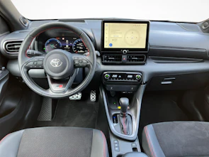 Fahrzeugbild TOYOTA Yaris 1.5 VVT-i HSD GR Sport