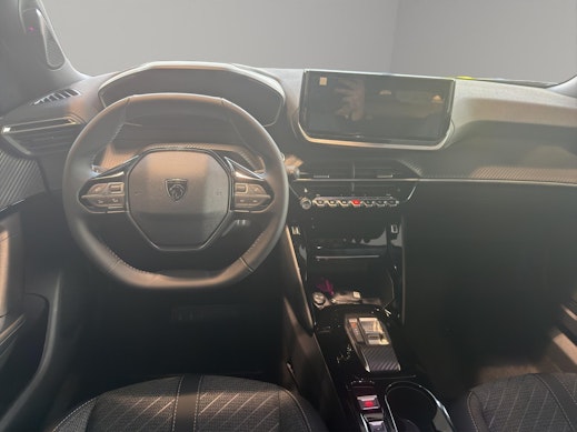 PEUGEOT 2008 1.2 Hybrid Allure Premium 2