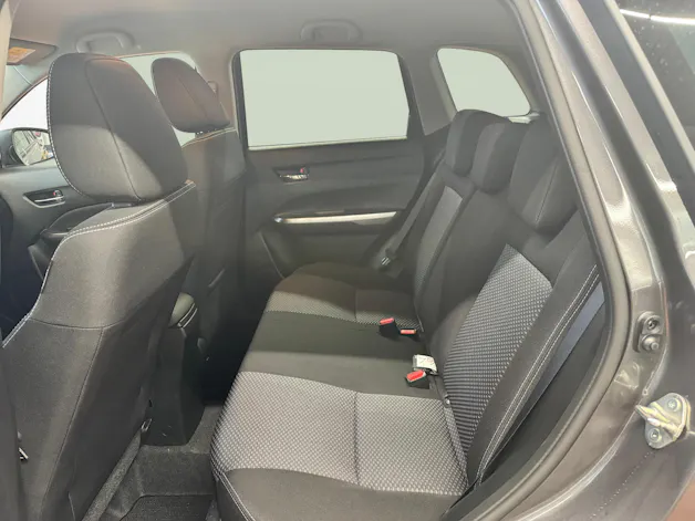 Suzuki Vitara 1.4 T Sakura Hybrid 4x4