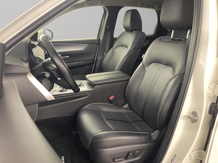 Vehicle image MAZDA CX-60