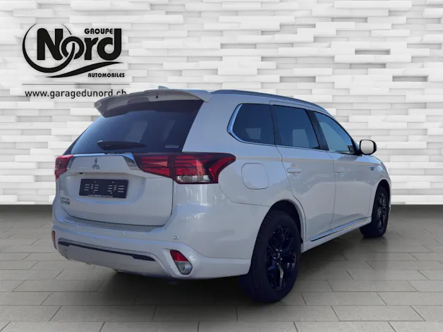 Mitsubishi Outlander 2.4 PHEV Diamond