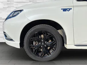 Mitsubishi Outlander 2.4 PHEV Diamond