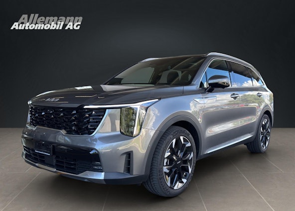 First vehicle image First vehicle image