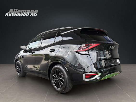 Vehicle image 3 Vehicle image 3