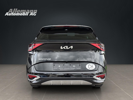 Vehicle image 4 Vehicle image 4