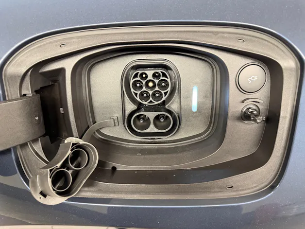 Volvo ES90 Ultra