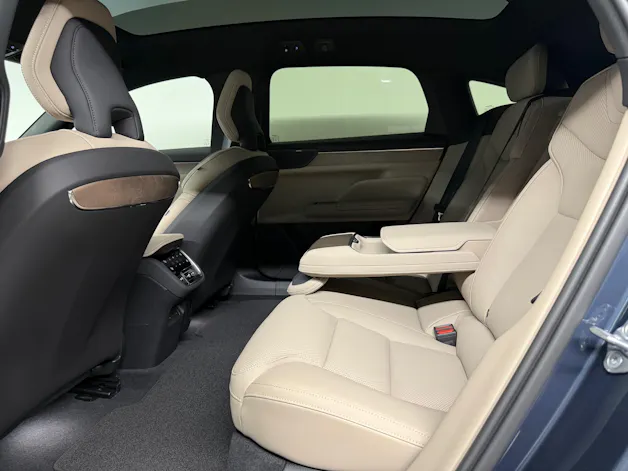 Volvo ES90 Ultra