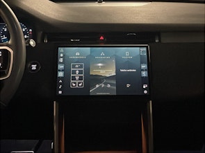 Vehicle image LAND ROVER Discovery Sport 2.0 I4 Dynamic SE