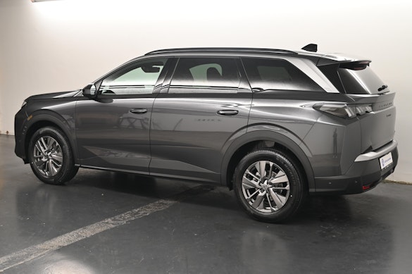 PEUGEOT 5008 1.2 Hybrid Allure Premium 3