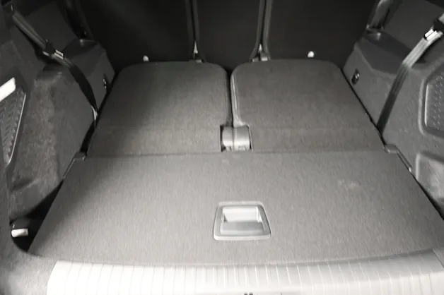 Peugeot 5008 1.2 Hybrid Allure Premium