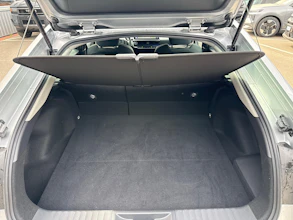 https://vehicle.imgix.net/3994748/abb82ff7-7c46-47a6-91c9-197a917155c8.jpg