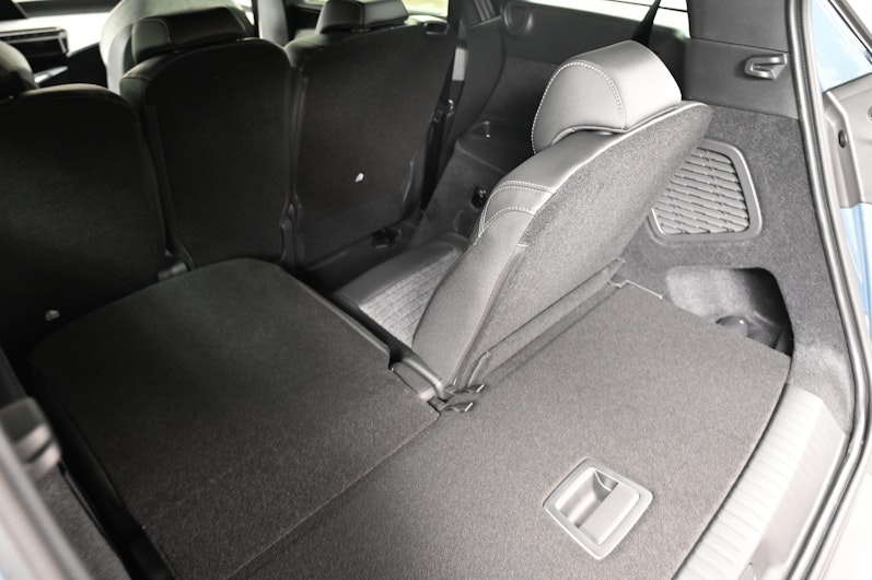 Vehicle image PEUGEOT 5008