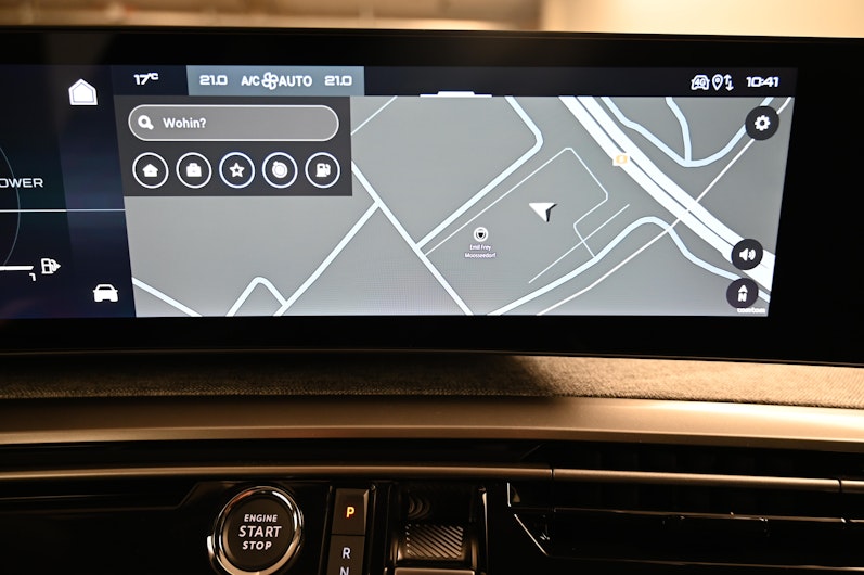 Vehicle image PEUGEOT 5008