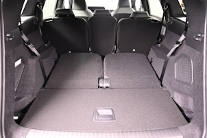 Vehicle image PEUGEOT 5008 1.2 Hybrid Allure Premium