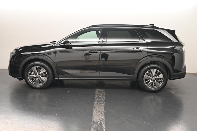 Vehicle image PEUGEOT 5008