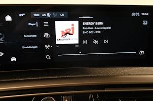 Vehicle image PEUGEOT 5008 1.2 Hybrid Allure Premium