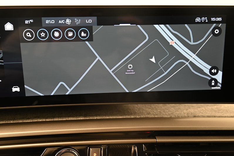 Vehicle image PEUGEOT 5008