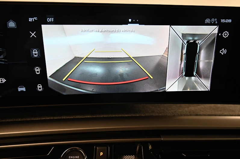 Vehicle image PEUGEOT 5008