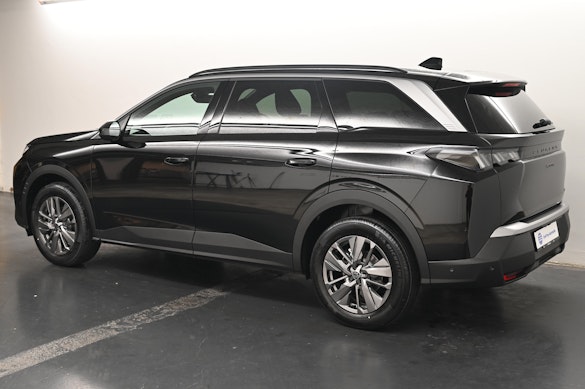 PEUGEOT 5008 1.2 Hybrid Allure Premium 3