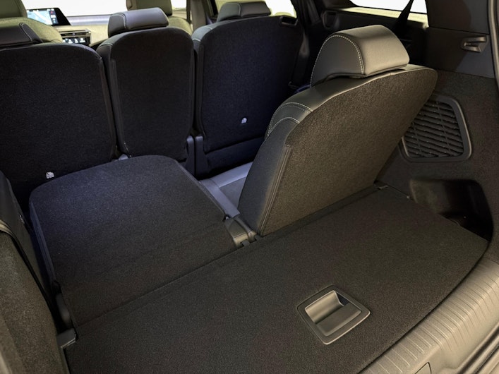 Fahrzeugbild PEUGEOT 5008