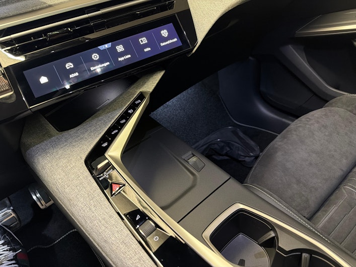 Fahrzeugbild PEUGEOT 5008