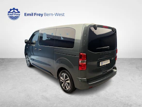https://vehicle.imgix.net/3994825/5b4cef72-0ec8-4b59-97ea-c2f856ba46de.jpg