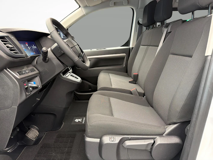 Fahrzeugbild PEUGEOT TRAVELLER