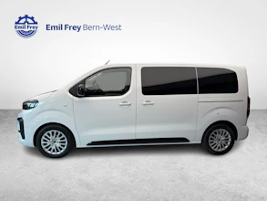 https://vehicle.imgix.net/3994827/fcdc8615-1a67-4add-8d0e-e4de79604990.jpg