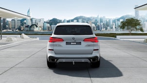 Vehicle image BMW X5 50e xDrive SAG