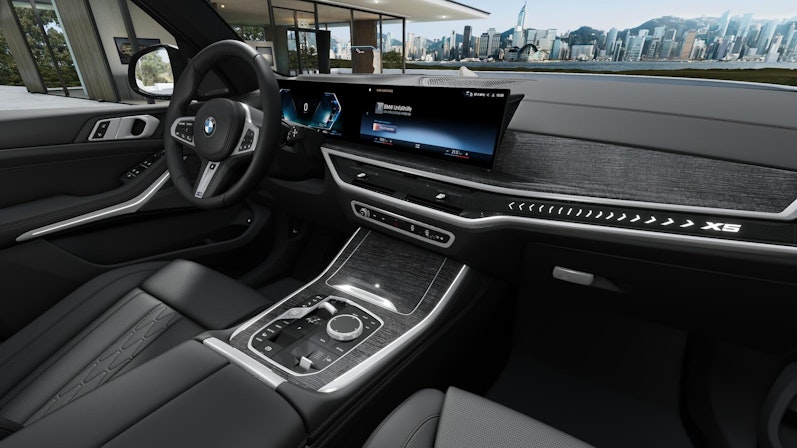 Vehicle image BMW X5