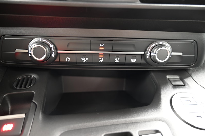 Vehicle image CITROEN BERLINGO