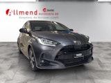First vehicle image