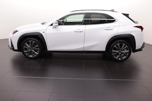 Vehicle image LEXUS UX 300h F-Line