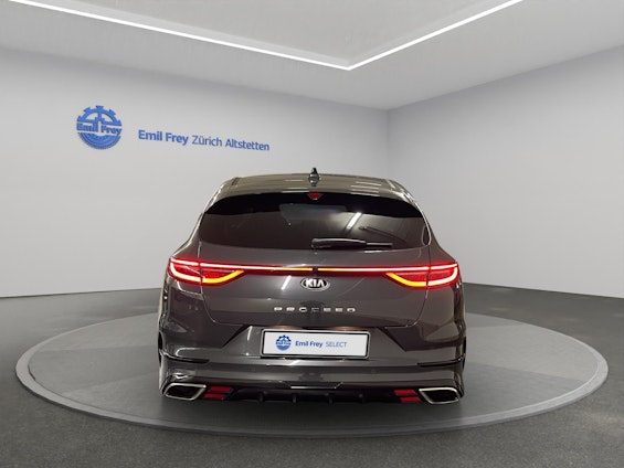 Vehicle image 5 Vehicle image 5