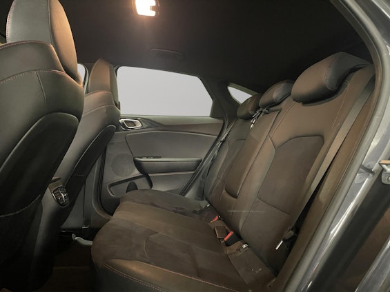 Vehicle image 8 Vehicle image 8