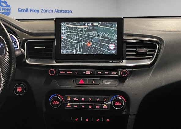 Vehicle image 9 Vehicle image 9